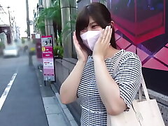 Big-Butted Asian Babe in Cowgirl Action